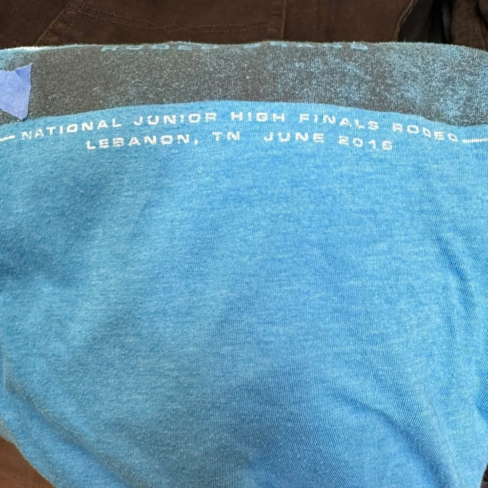 District Cinch Rodeo Brand T-Shirt Mens Small Blue 2016 National Finals Graphic